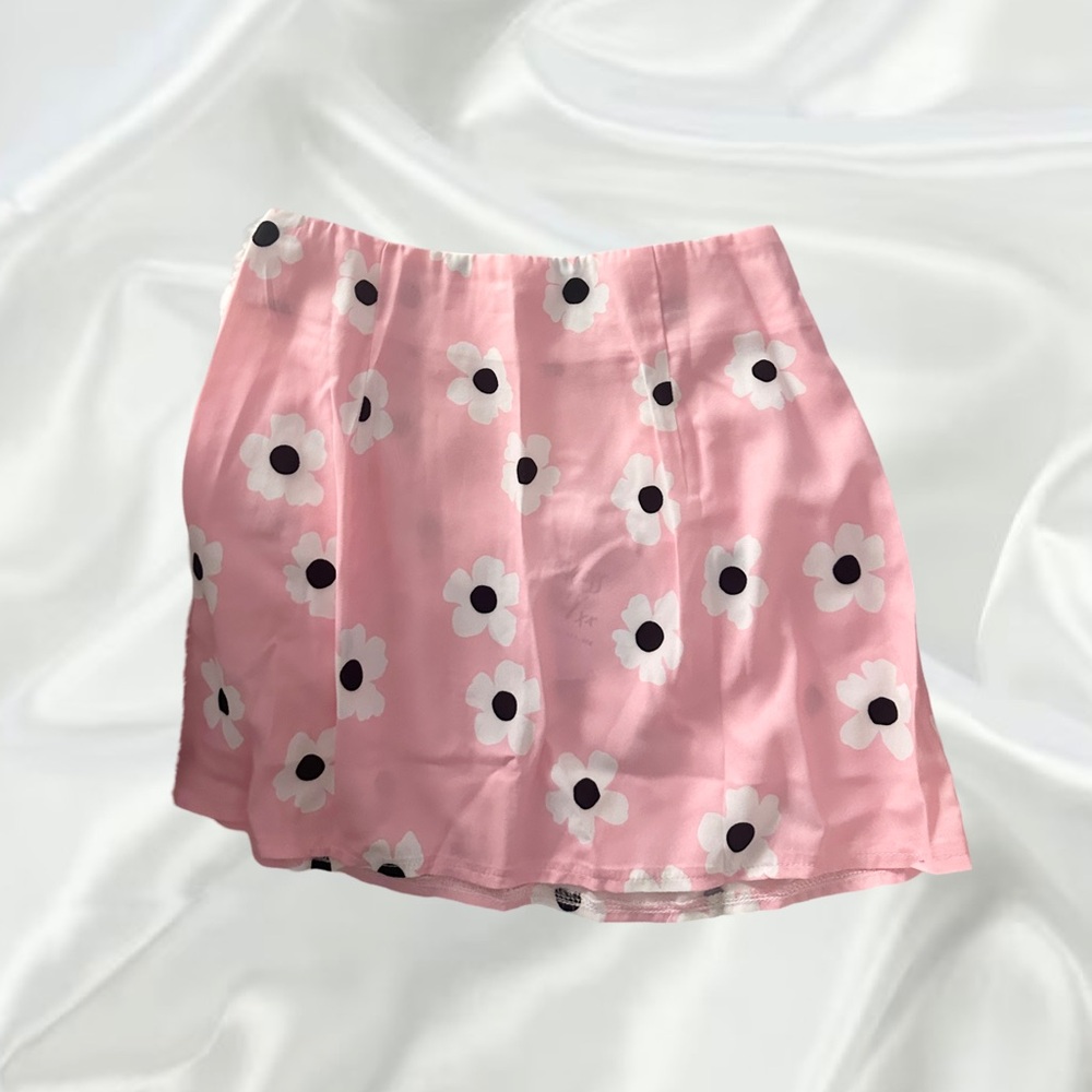 Princess Polly Shelly Mini Skirt Pink size US 2